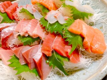 Sashimi, typical Japanese food that eats seafoods raw